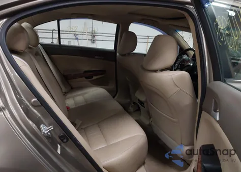 2010 Honda Accord 2.4 Ex-L from USA, damaged, VIN 1HGCP2F83AA105971